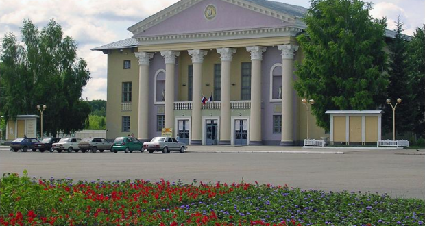 Туймазы татар театры яңа сезонын ачты