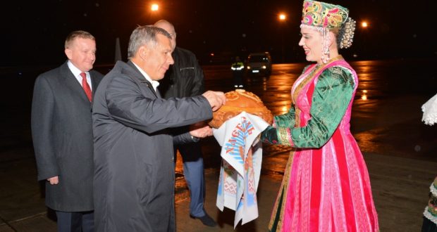 Рустам Минниханов встретился с татарами Ростовской области