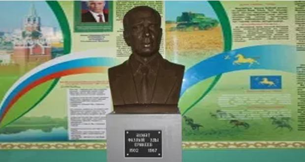 A bust of Tatar poet Ahmed Yerikei unveiled at the birthplace of the poet in Bashkortostan