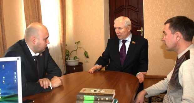 Rinat Zakirov took Permanent Representative of the Republic of Tatarstan in the Republic of Crimea Ruslan Shayakhmetov