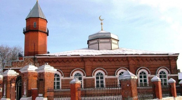 Transfer of mosques and madrassa in Kasimov held