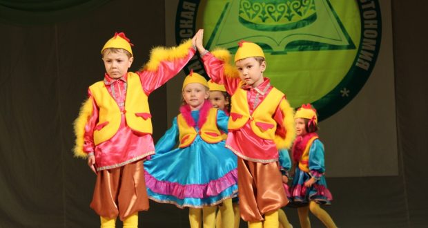 The XIX Tatar regional festival of children’s creative collectives ” Tatar children singing ” will be dedicated to the 70th anniversary of the Great Victory