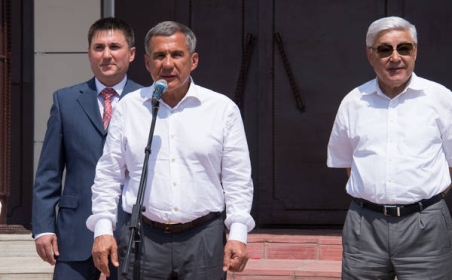 Рустам Минниханов открыл Дом дружбы народов в Нурлате