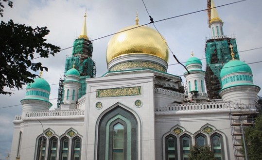 At the official opening ceremony of the renewed Moscow Cathedral Mosque many guests of honor expected