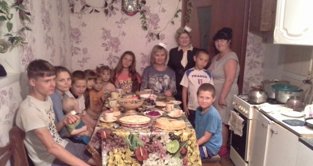 Нурия Акжигитова из села Кикино и ее дети