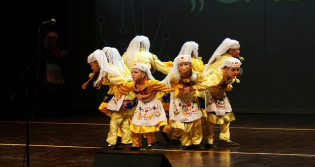 В Эстонии прошел фестиваль ”Творческий котел народных культур”