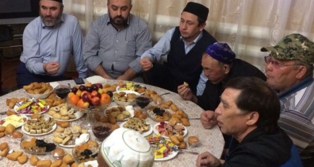 Мусульмане Тюменской области продолжают проводить ифтары