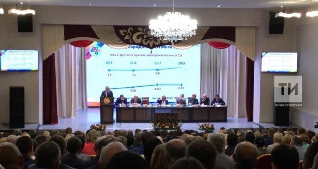 Рафис Бурганов призвал взять под контроль реализацию права на изучение родных языков в школах