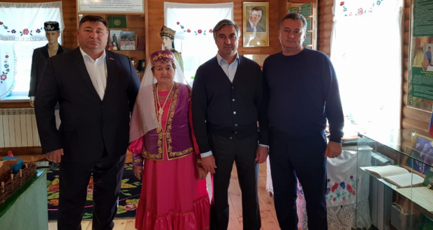 Васил Шайхразиев в Оренбурге встретился с руководством татарской национально – культурной автономии