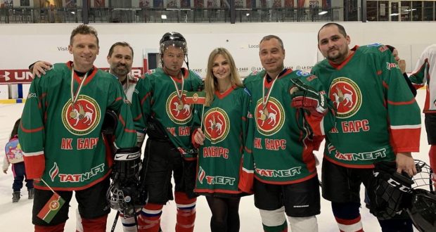 Татары из США и Канады сыграли в Монреале хоккейный матч