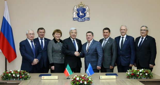 Ямало-татарское лобби. Законодатели двух субъектов договорились поддерживать друг друга в федеральном центре