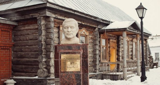 В Государственном Совете Республики Татарстан обсудили перспективы развития музеев Гаяза Исхаки и Ризаэддина Фахреддина