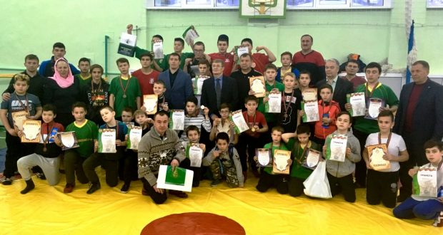 2 нче татар гимназиясендә Татар көрәше буенча турнир узды