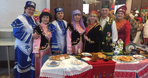 В Белоруссии на Рождественской ярмарке представили татарские блюда