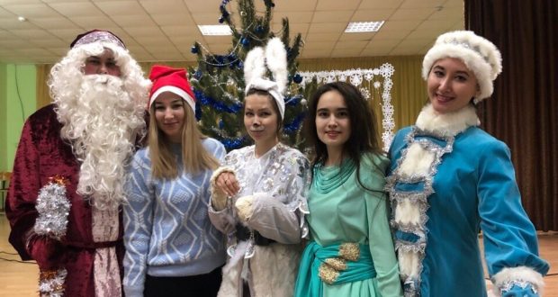 “Татар кызы” превратилась в Кар кызы на новогодней елке в Челябинске