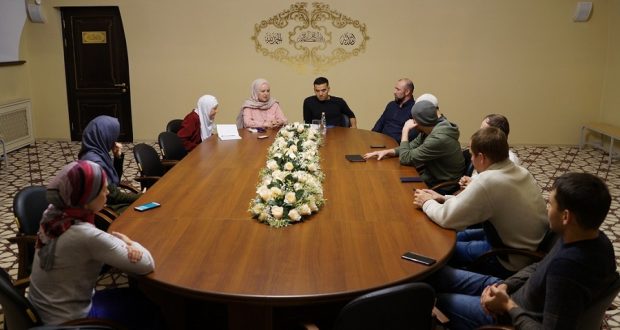 Мазхабы в Исламе – новая тема встречи дискуссионного клуба мусульман