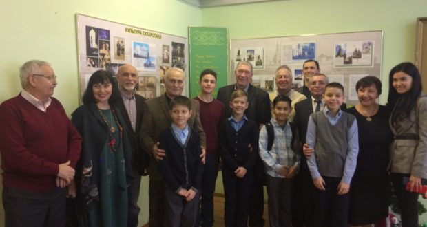 Cultural luminaries  of  the G.Kamal  theater  met with students of the Tatar school in Moscow