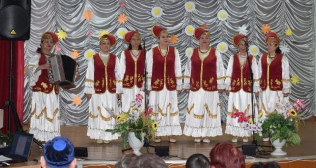 The vocal ensemble “Nur” of the city of Tara of the Omsk region will celebrate the 15th anniversary