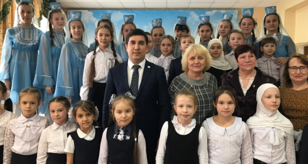 100 еллык тарихы булган татар гимназиясендә Туган тел көннәре