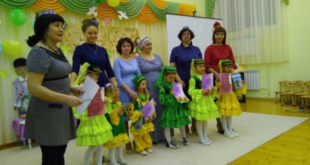Татар кызына хас сыйфатларны балалар бакчасыннан ук сеңдерәләр