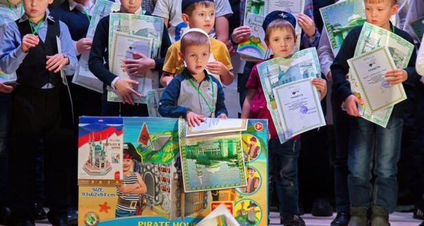 В Татарстане стартовали конкурсы чтения намаза среди детей