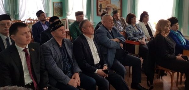 Председатель Национального совета пообщался с руководителями татарских организаций Сибирского федерального округа