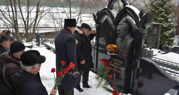 «Штаб татар» отметил день рождения своего основателя Фикрята Табеева