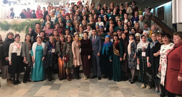 Представители Курганской области в Казани: Спустя более века  Всемирный конгресс татар созвал II съезд татарских женщин