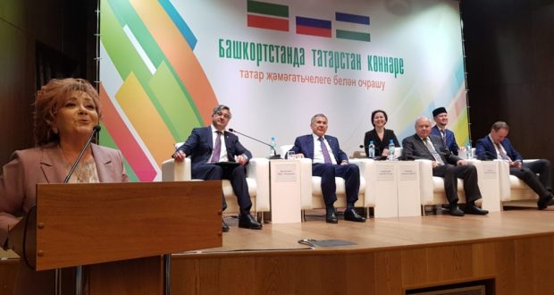 Президент Татарстана встретился с активом татарских общественных организаций Башкортостана