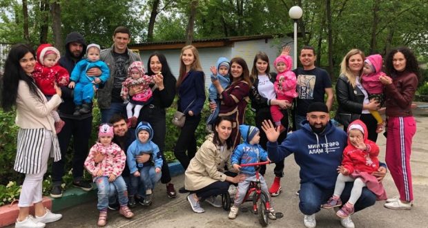 Активисты «Штаба татар» посетили дом ребенка Калуги