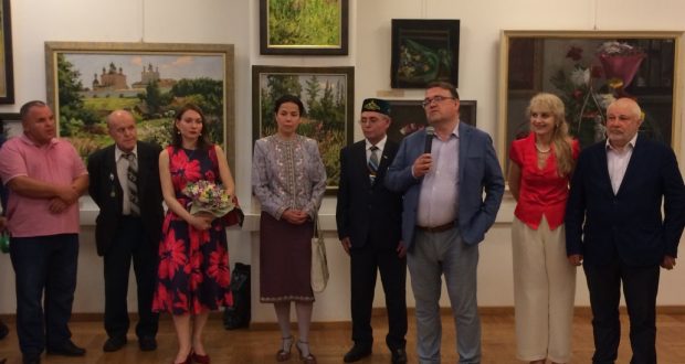В Москве открылась выставка татарских и русских художников