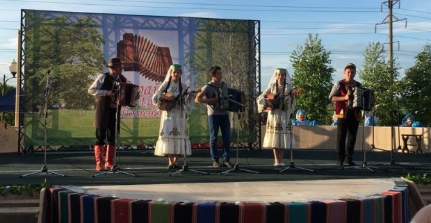 Коллективы Центра татарской культуры Тюмени  приняли участие в фестивале «Играй, Гармонь Тюменская!»