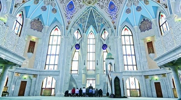 За 10 лет число соблюдающих предписания ислама татар увеличилось на 3%