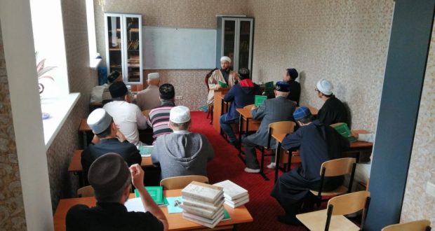 В мечети “Тынычлык” стартовали уроки муфтия Татарстана