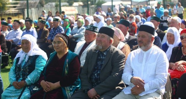 В селе Муллаши Тюменского района прошли праздничные мероприятия в честь мусульманского праздника Курбан-байрам
