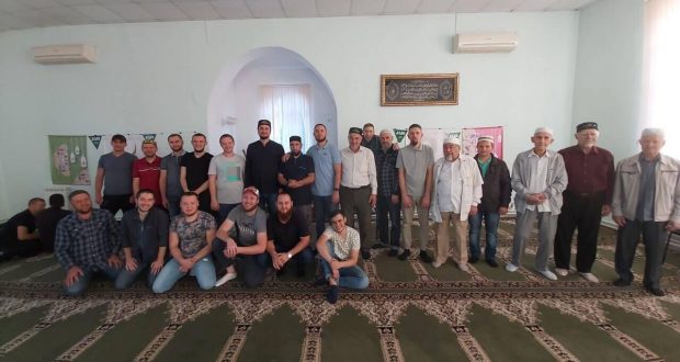 В сызранской мечети «Азан» состоялся меджлис с участниками хаджа