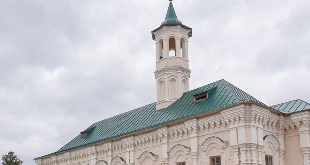 В Казани проходит выставка в честь 250-летия Апанаевской мечети