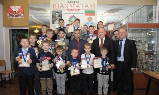 The annual chess tournament for the Rashid Nezhmetdinov Cup determined the winners