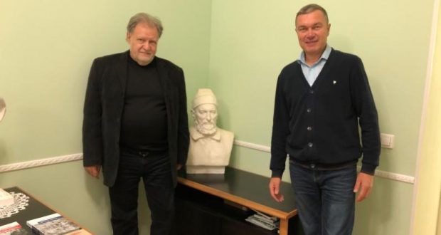 Ренат Валиуллин провел встречу с заместителем директора музея антропологии и этнографии РАН Ефимом Резваном