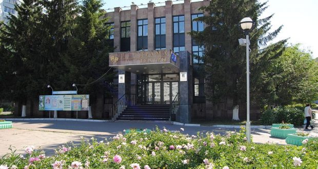 В челнинском татарском театре готовят премьеру спектакля «Мстители»