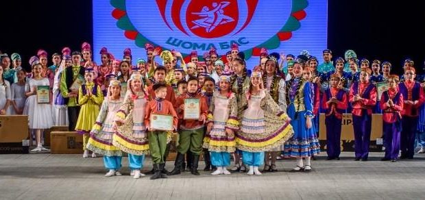 В Свердловской области состоялся открытый Межрегиональный конкурс исполнителей татарских танцев «Шома бас» («Танцуй веселей»)