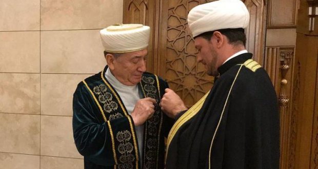 Муфтия Беларуси – коренного татарина наградили орденом российских мусульман