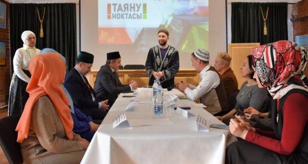 В Чистопольском мухтасибате в рамках Года родного языка обсудили сохранение татарского языка