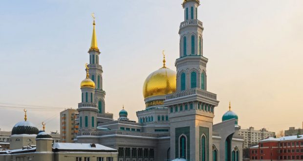 В связи с карантином Московская соборная мечеть проведет пятничный намаз в онлайн-режиме