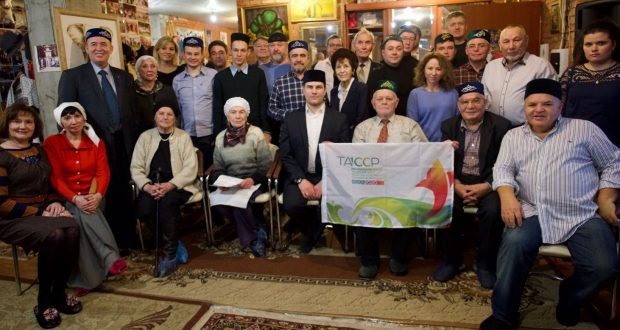 Московские татары почтили память государственного деятеля Фикрята Табеева