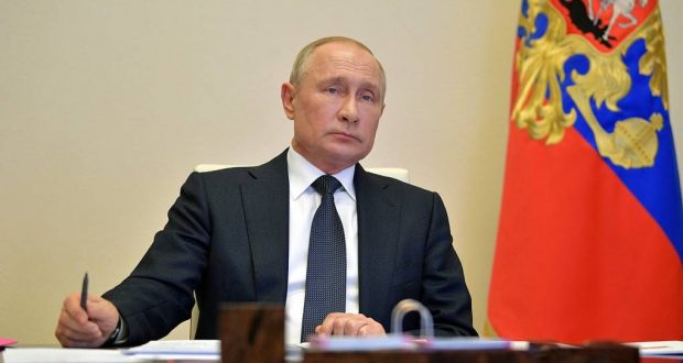 Путин объявил 6, 7 и 8 мая нерабочими днями