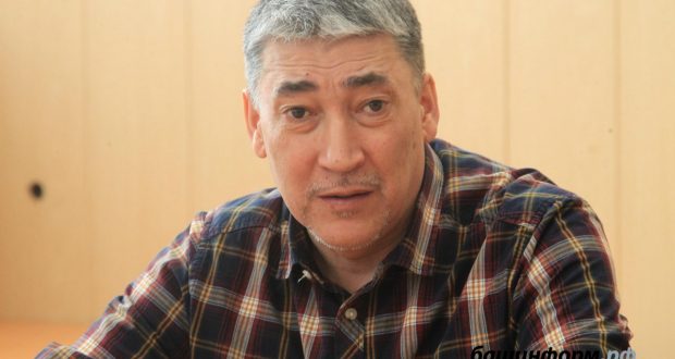 Главным режиссёром Уфимского татарского театра «Нур» стал Азат Зиганшин