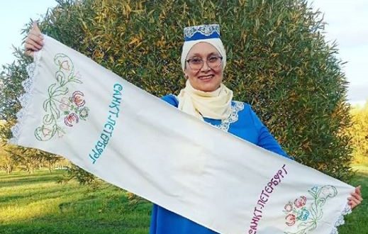 Farida Grenda: “I also have  decided to embroider a towel”