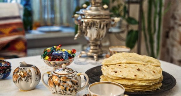 В День народного единства мы научились готовить одно из популярных татарских блюд — кыстыбый