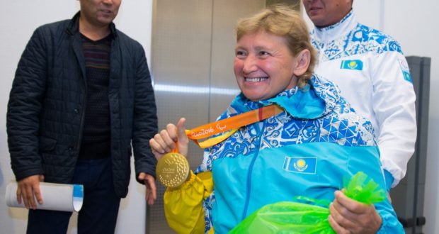 Пловчиха Зульфия Габидуллина завоевала серебряную и две бронзовые медали на ЧМ среди паралимпийцев